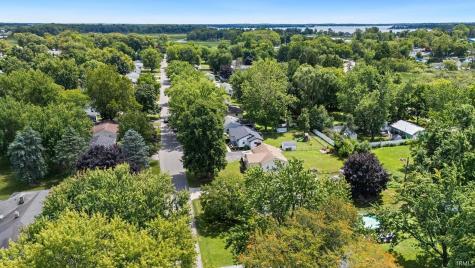 215 E Maple Grove Street Syracuse IN 46567
