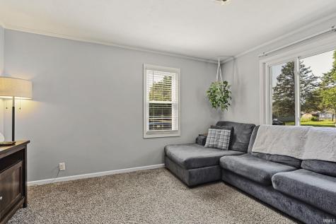 215 E Maple Grove Street Syracuse IN 46567