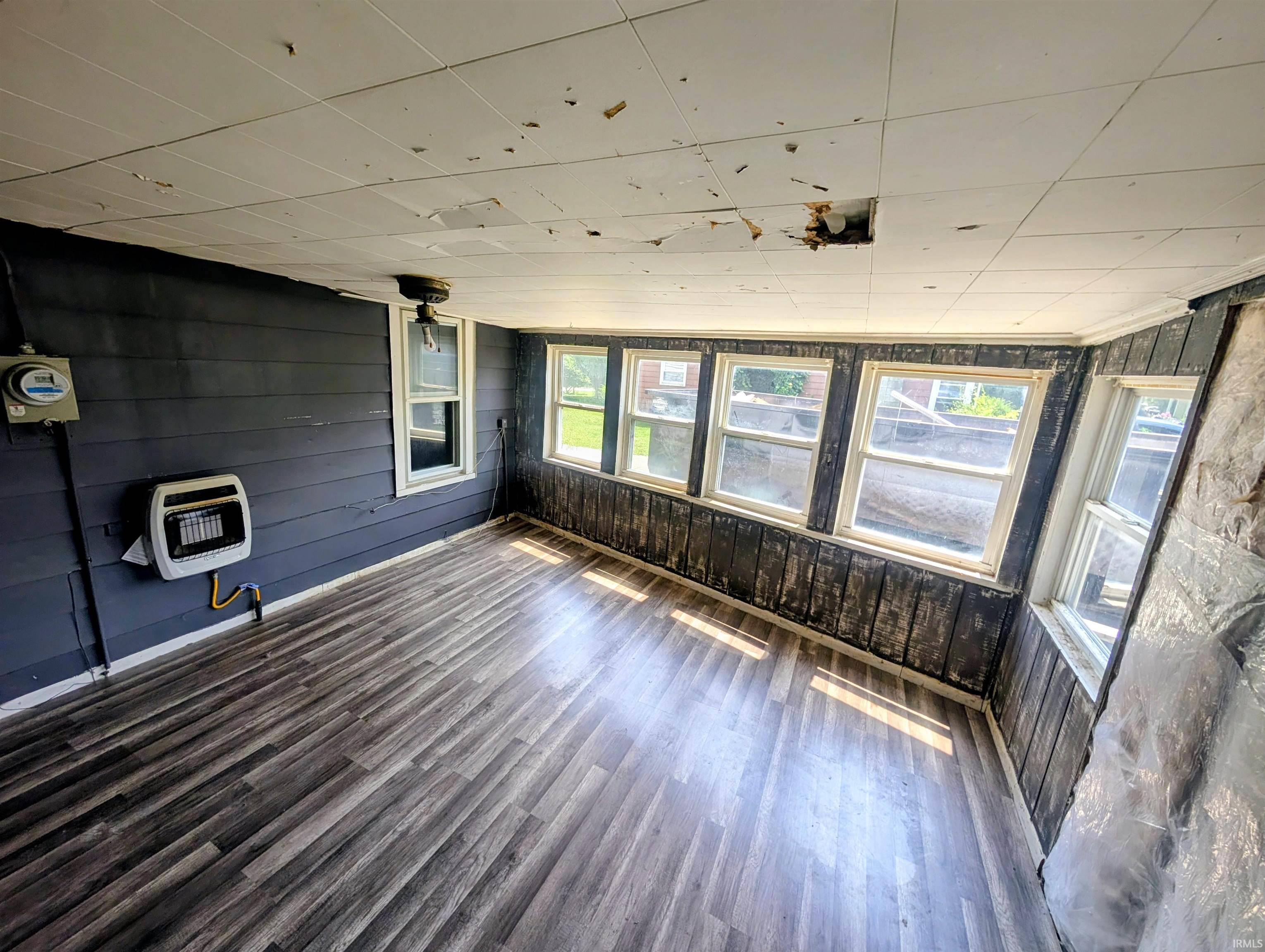 309 S Main Street Lakeville IN 46536