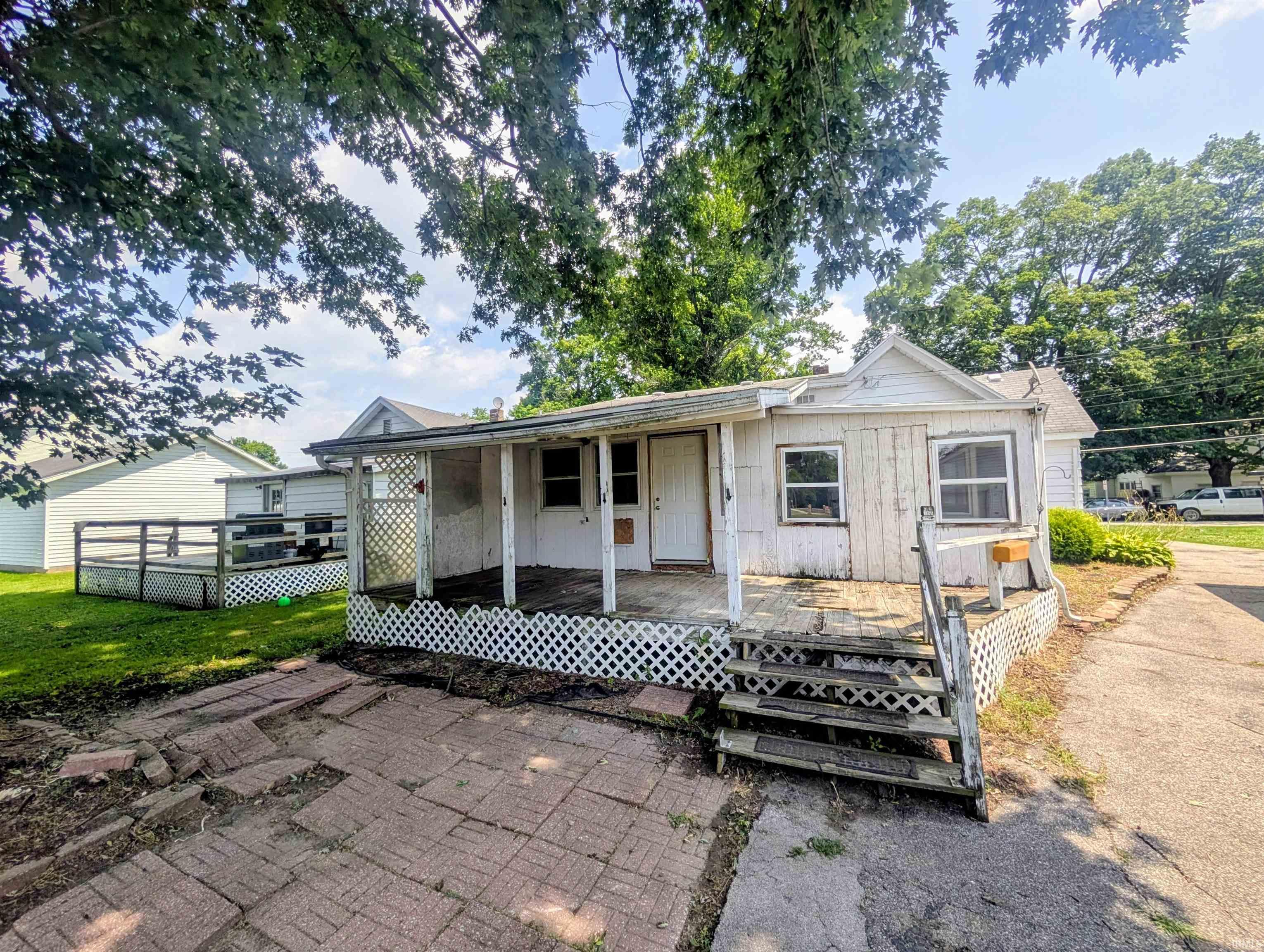 309 S Main Street Lakeville IN 46536