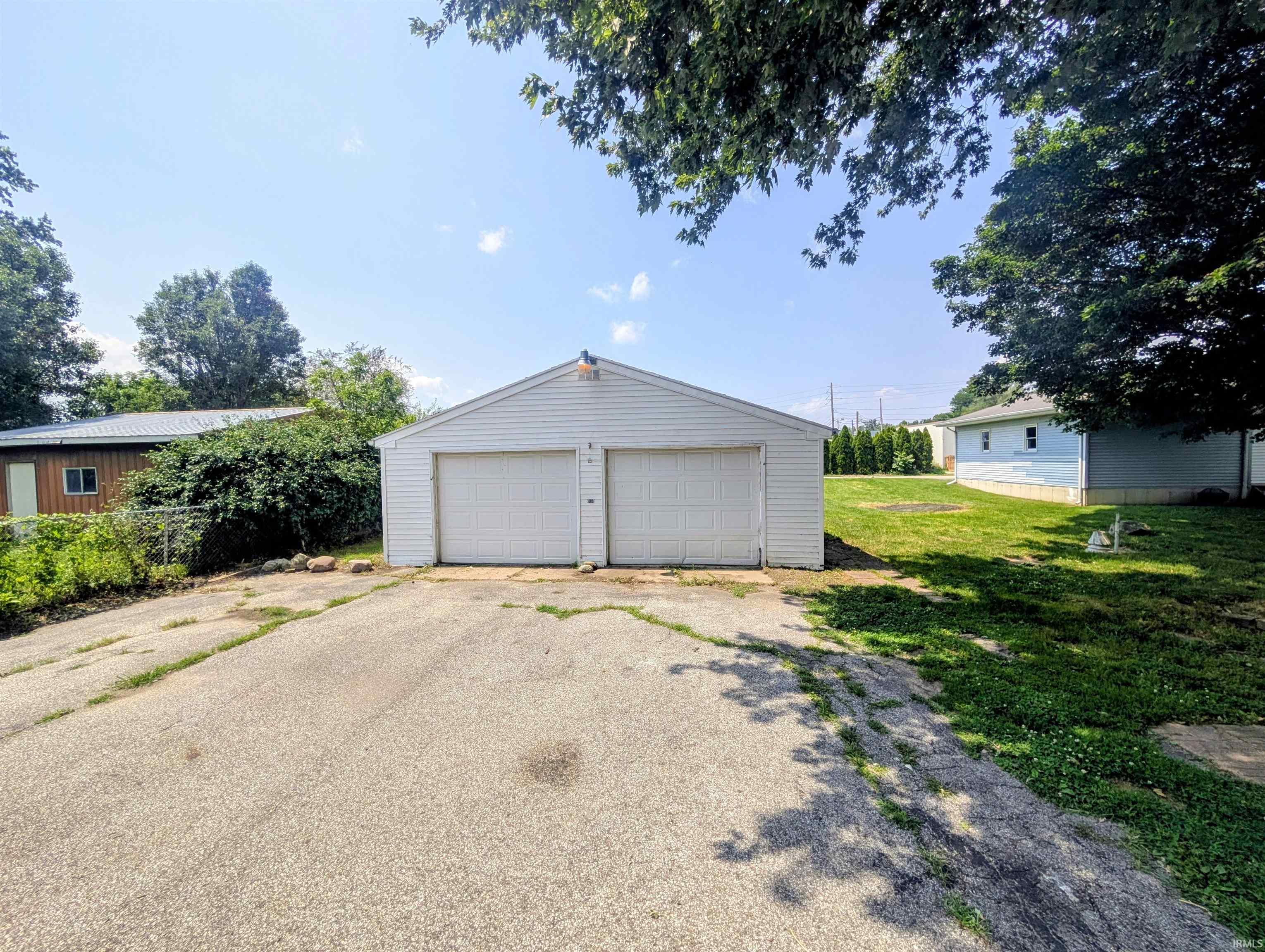 309 S Main Street Lakeville IN 46536