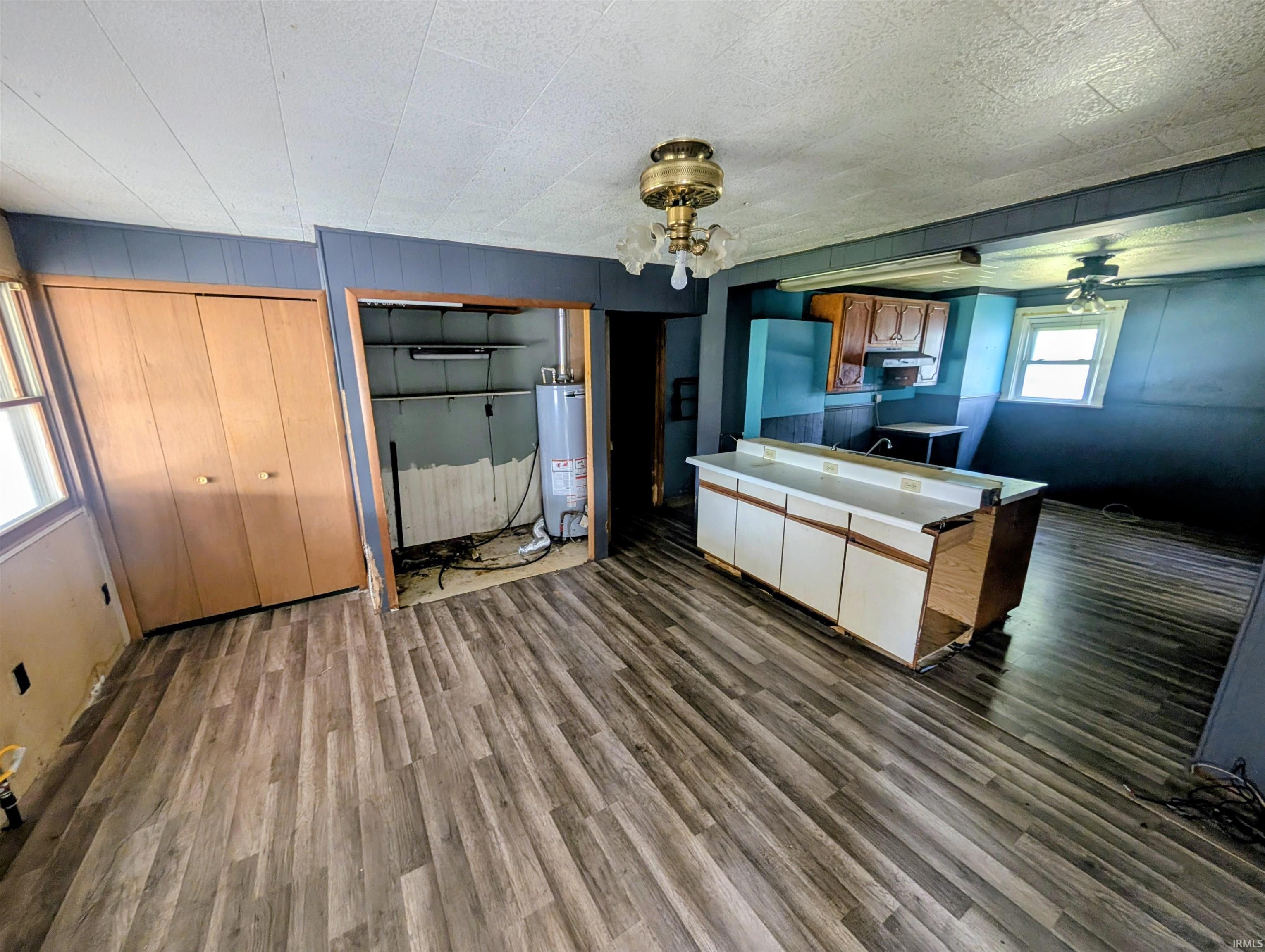 309 S Main Street Lakeville IN 46536