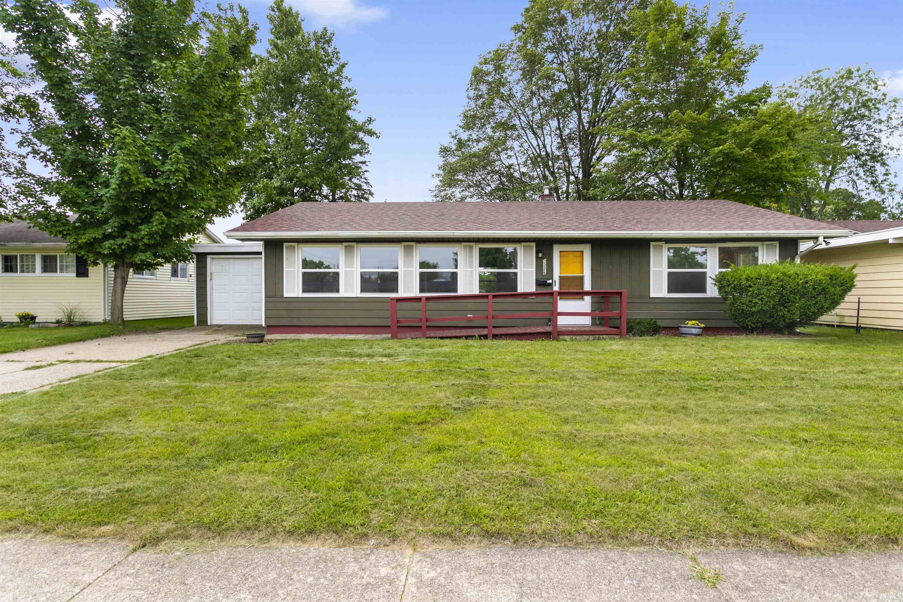 3226 Rexford Drive South Bend IN 46615