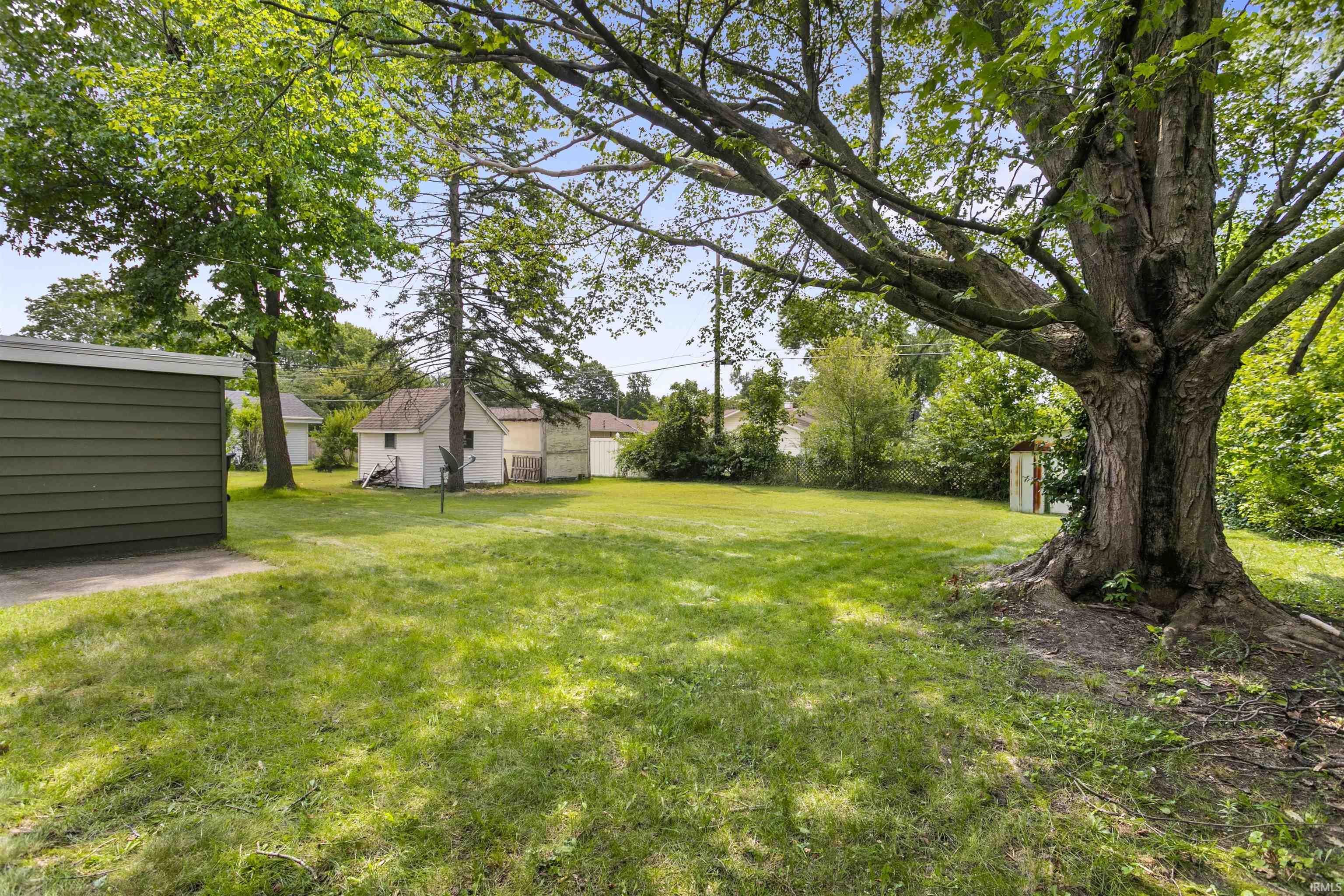 3226 Rexford Drive South Bend IN 46615