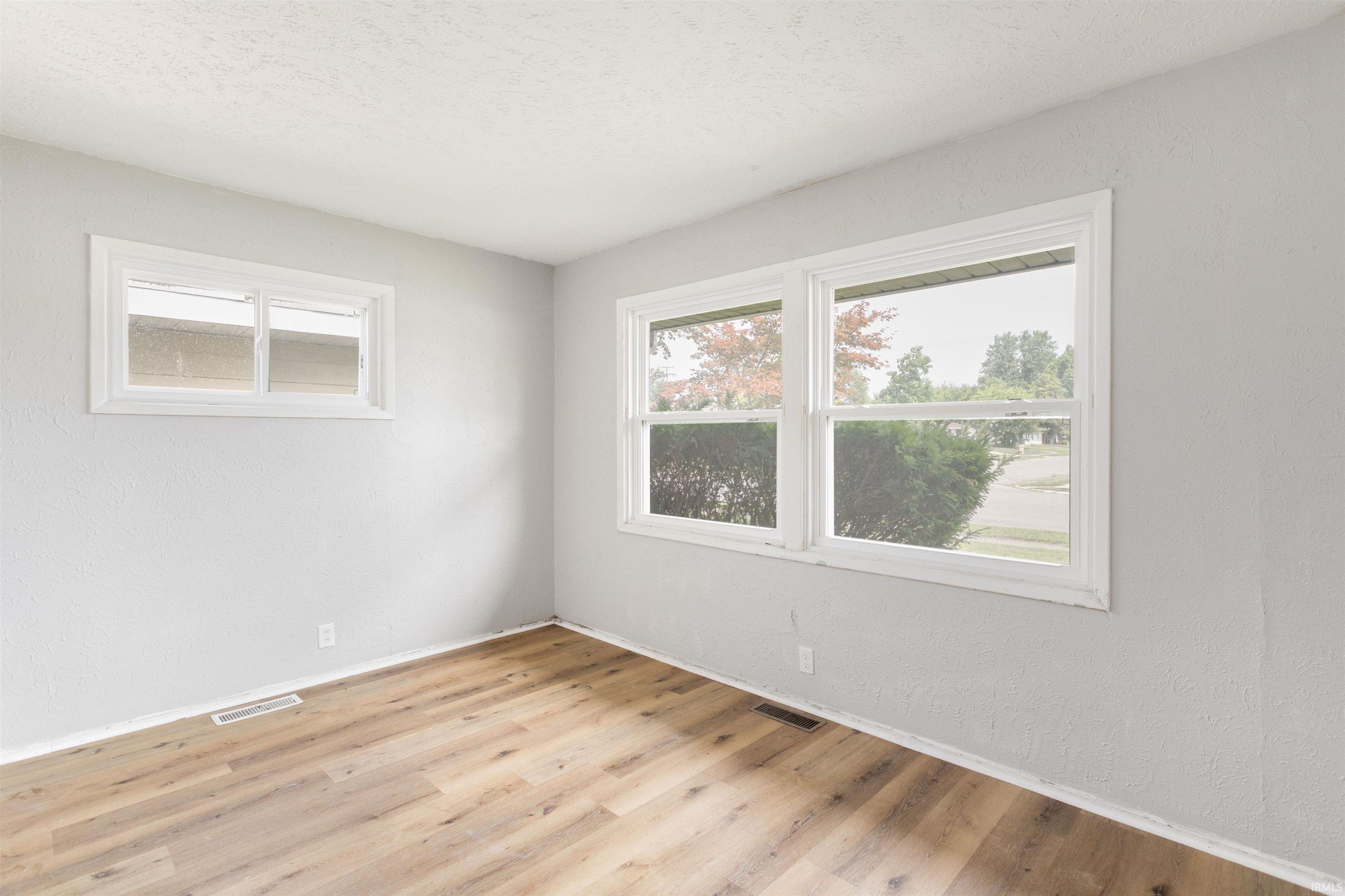 3226 Rexford Drive South Bend IN 46615