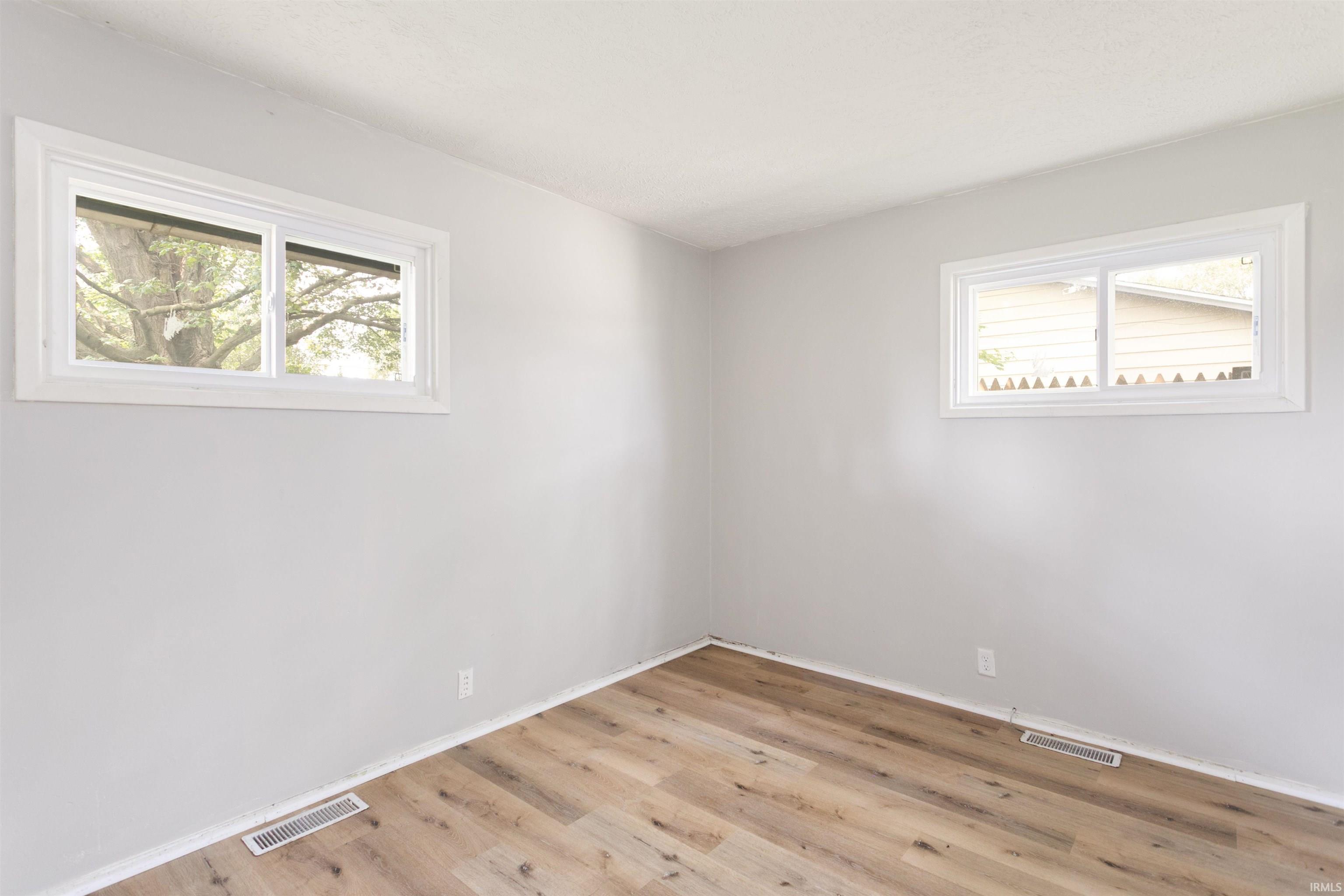 3226 Rexford Drive South Bend IN 46615
