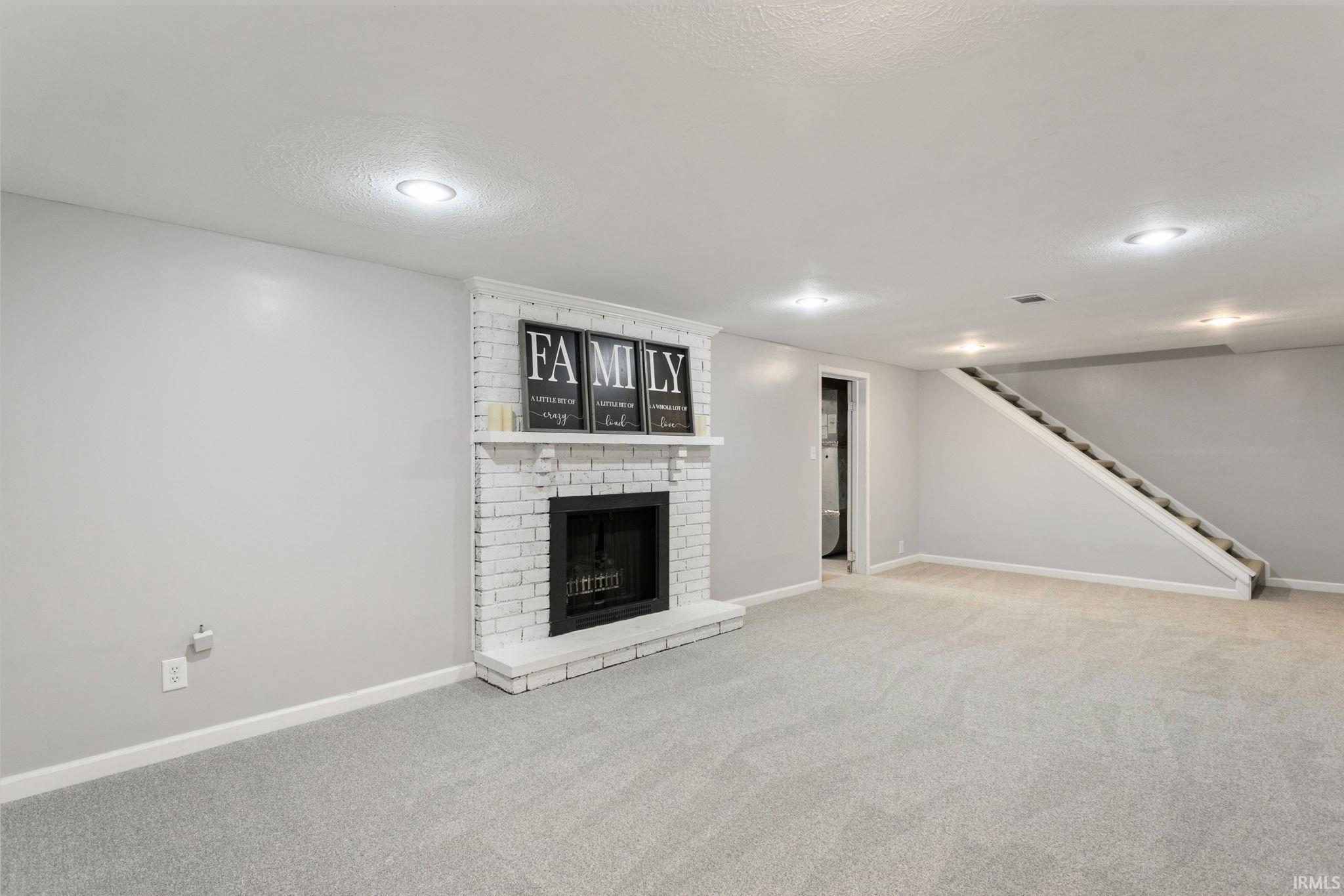 55019 Jeffery Drive Mishawaka IN 46545