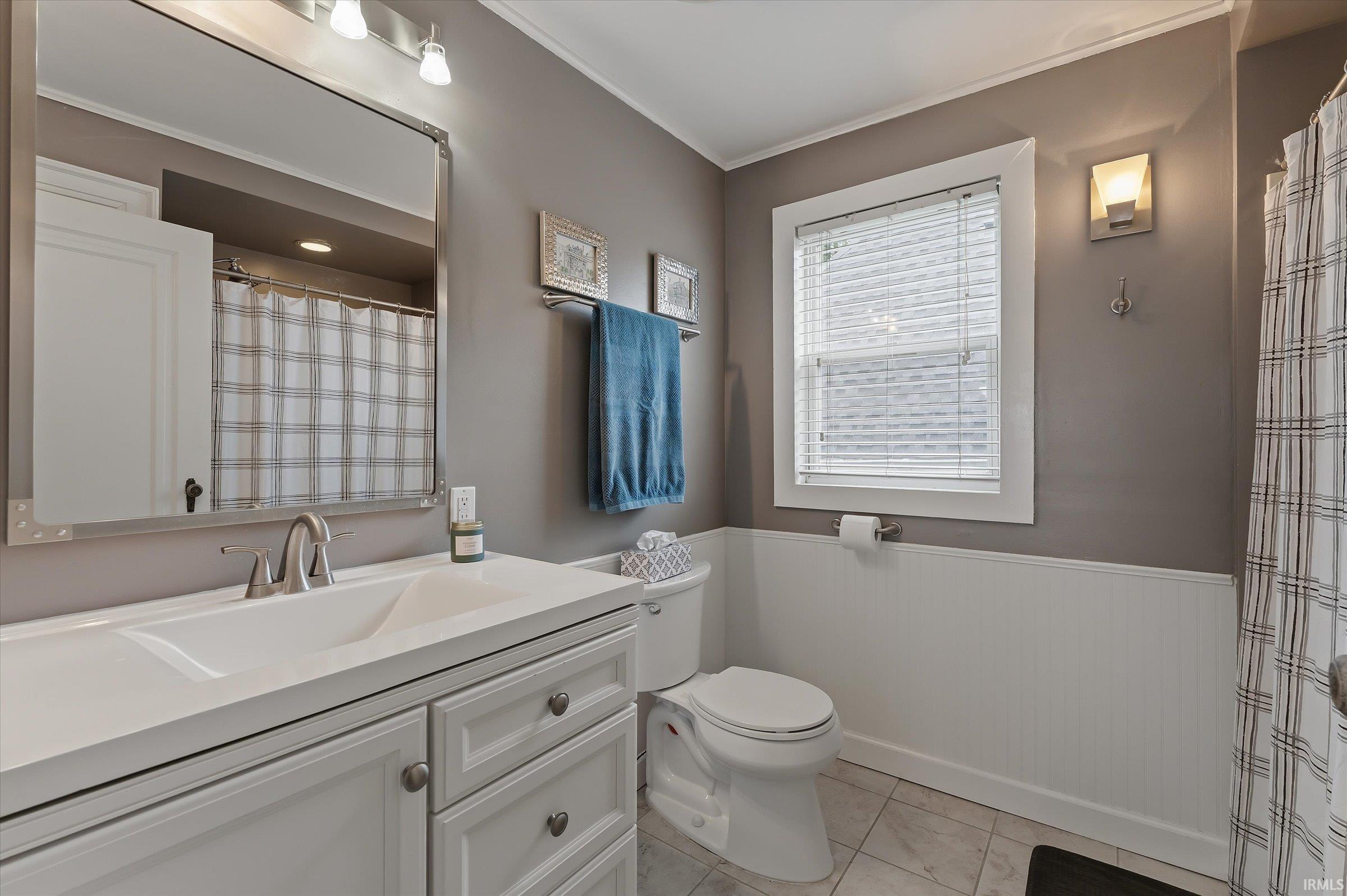 1160 E Victoria Street South Bend IN 46614