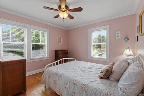 1160 E Victoria Street South Bend IN 46614