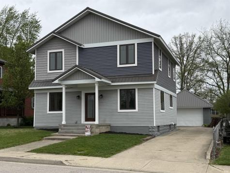 1049 Oak Street Huntington IN 46750