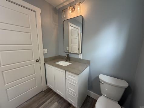 1049 Oak Street Huntington IN 46750