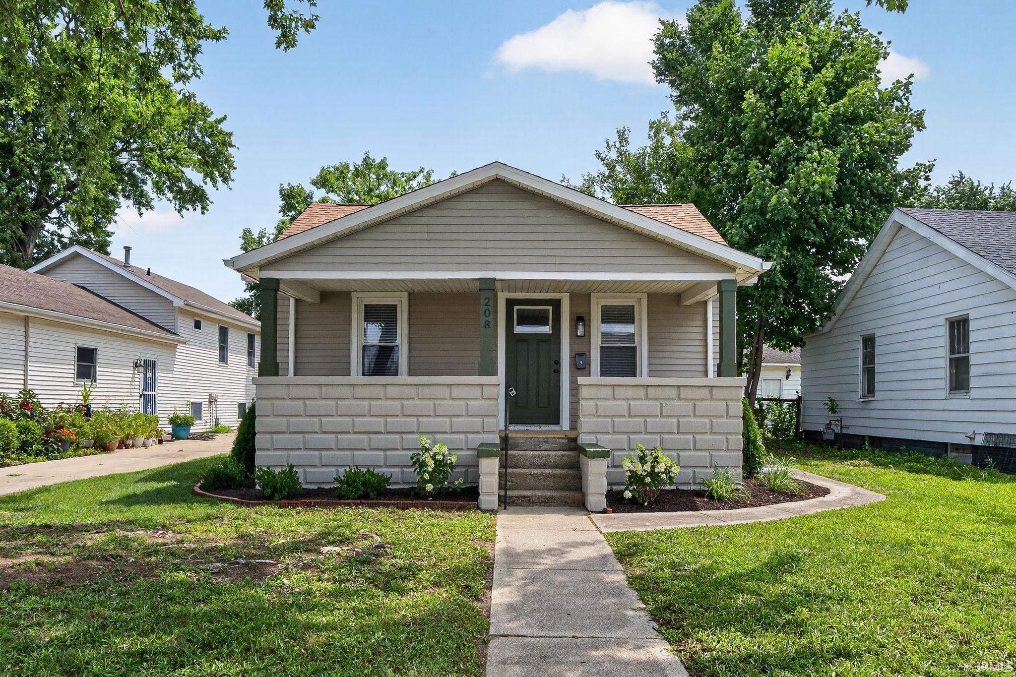 208 George Street Mishawaka IN 46544