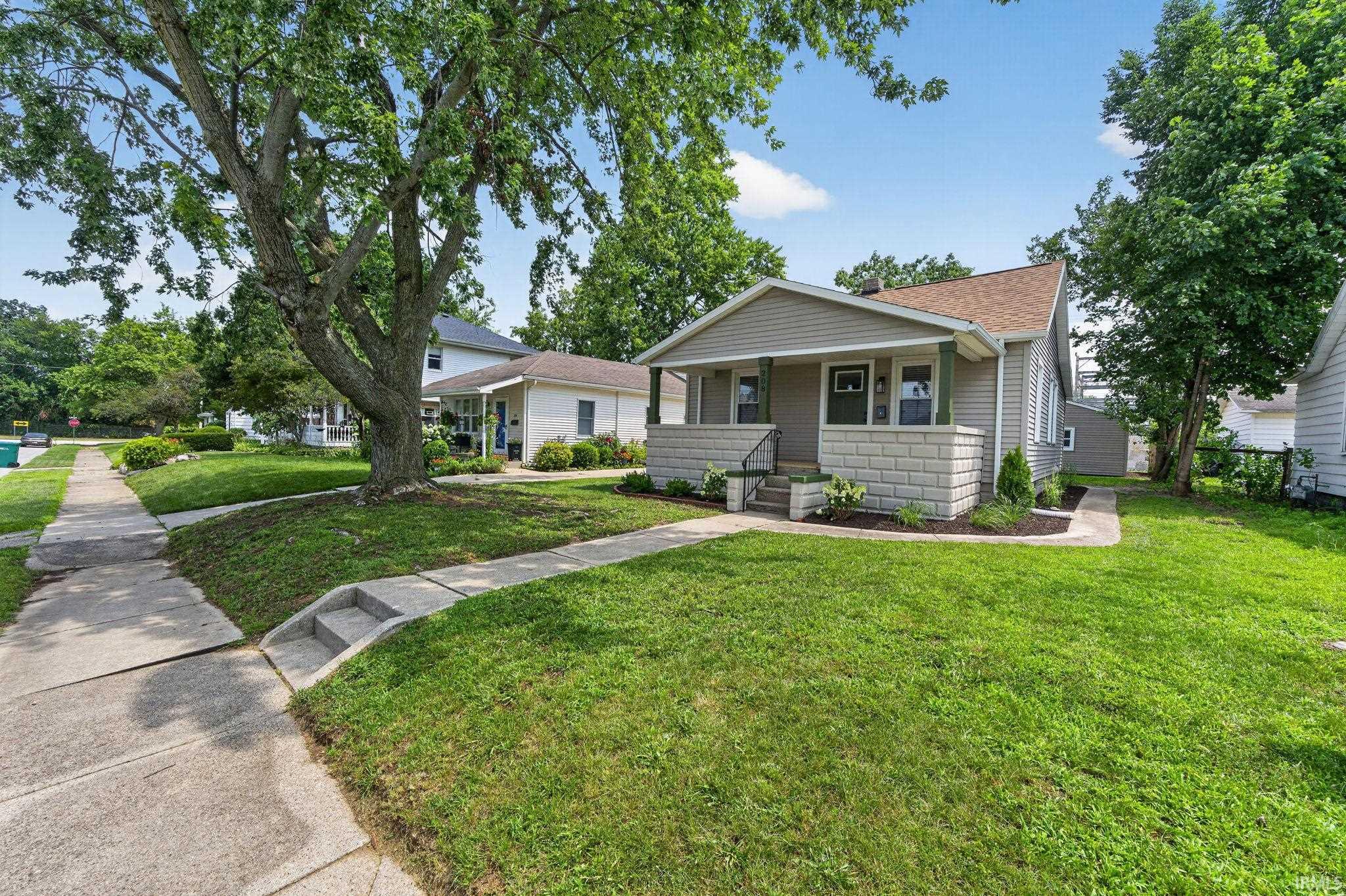 208 George Street Mishawaka IN 46544