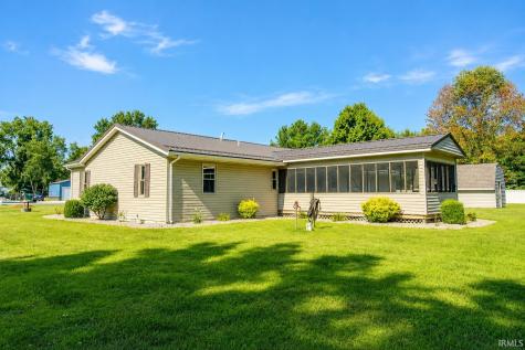 2105 S Tribue Drive Knox IN 46534