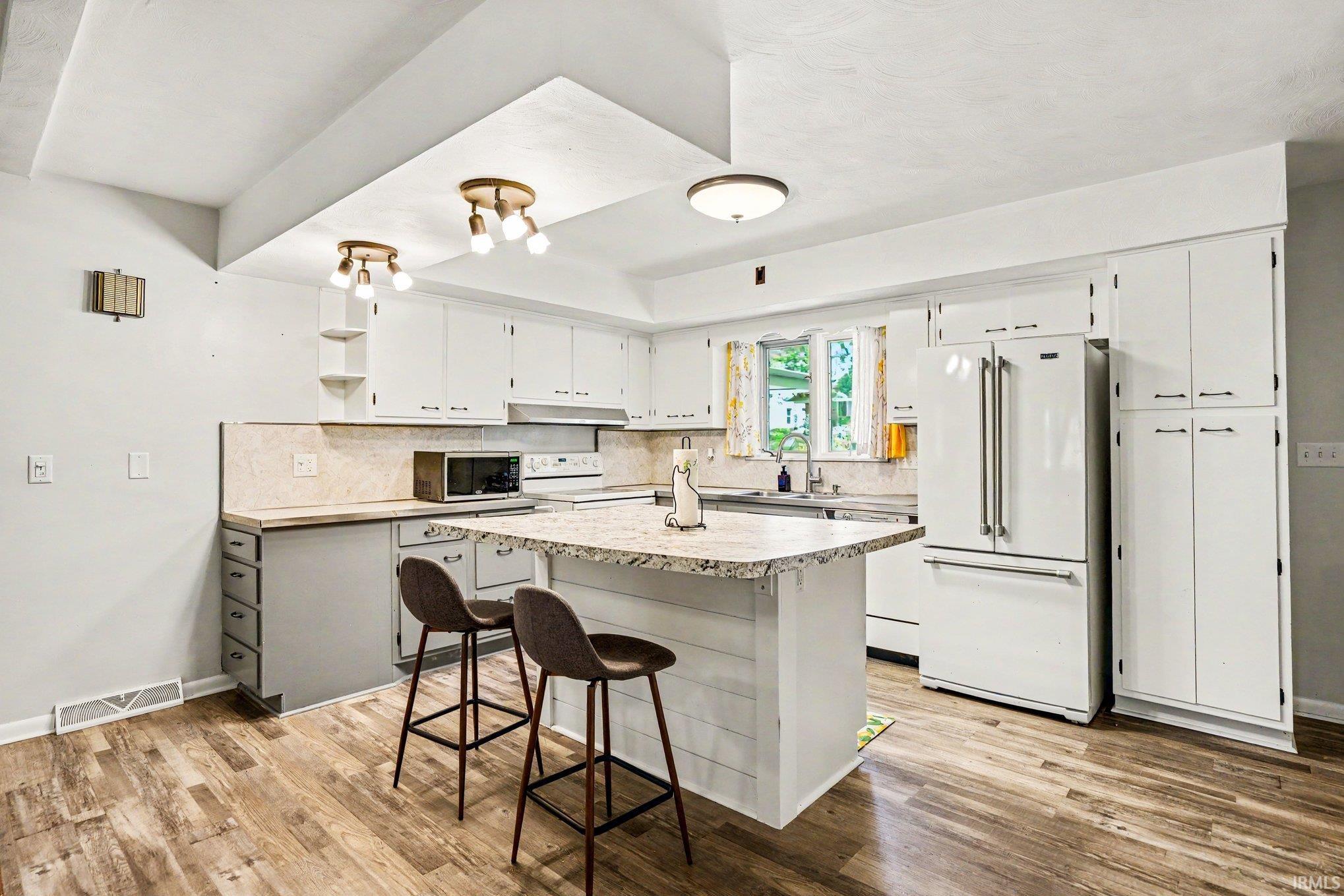 803 W Grove Street Mishawaka IN 46545