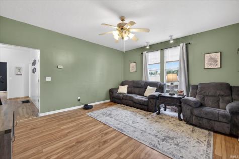 630 S 9th Street Mitchell IN 47446