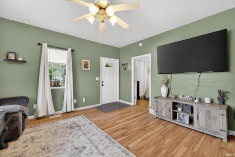 630 S 9th Street Mitchell IN 47446