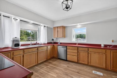 630 S 9th Street Mitchell IN 47446