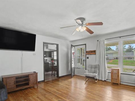 1410 E Poplar Street Petersburg IN 47567