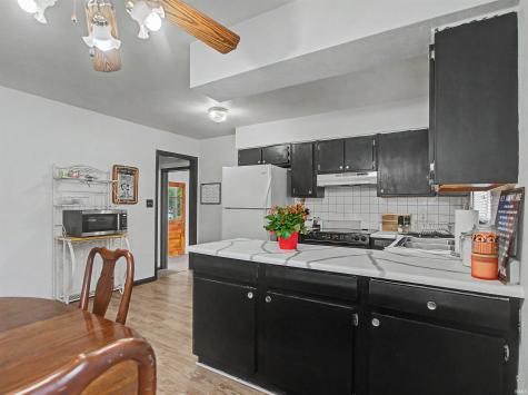 1410 E Poplar Street Petersburg IN 47567