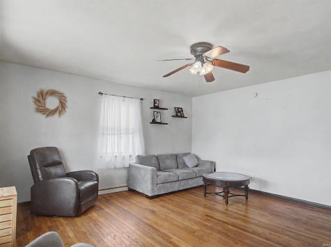 1410 E Poplar Street Petersburg IN 47567