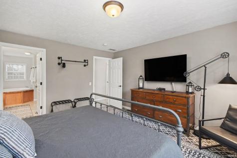 21654 W Ireland Road South Bend IN 46614