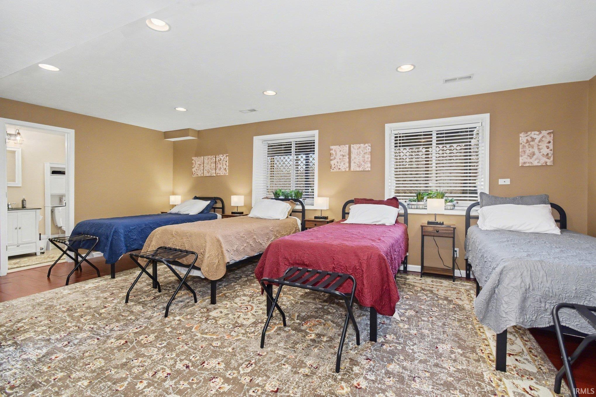 21654 W Ireland Road South Bend IN 46614