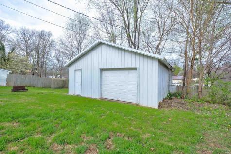 703 NW 1st Street Washington IN 47501