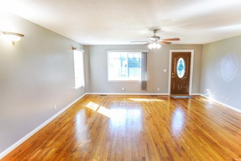4064 E 175 N Knox IN 46534