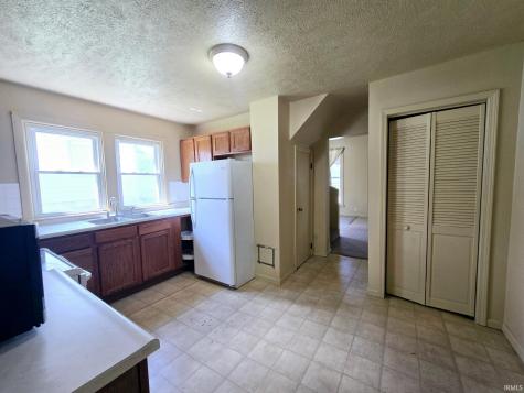 1006 N Monroe Street Hartford City IN 47348