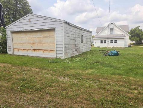 1006 N Monroe Street Hartford City IN 47348