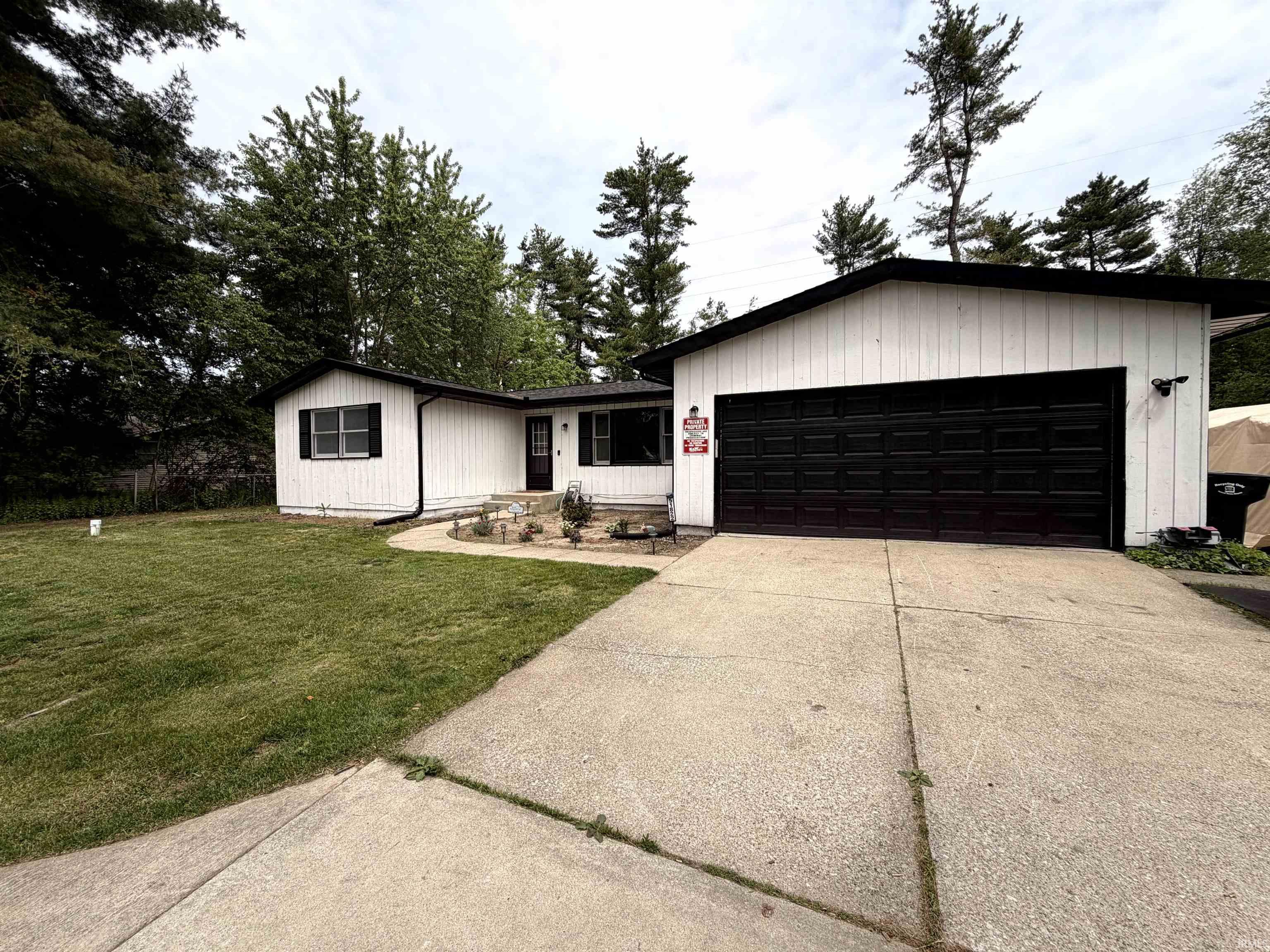 51822 Currant Road Granger IN 46530
