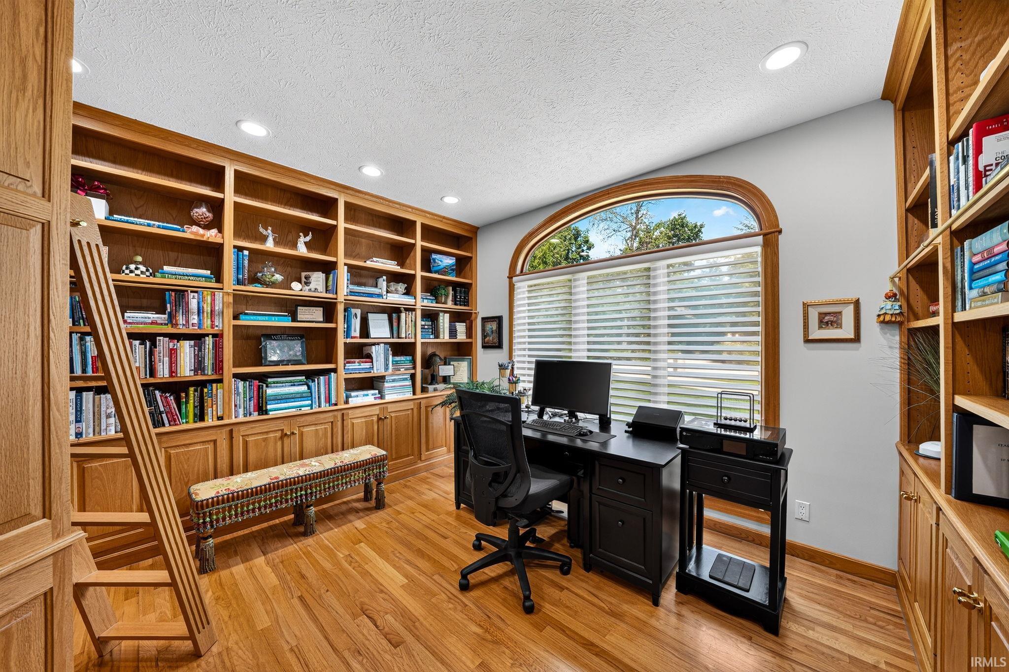 51593 Norwich Drive Granger IN 46530