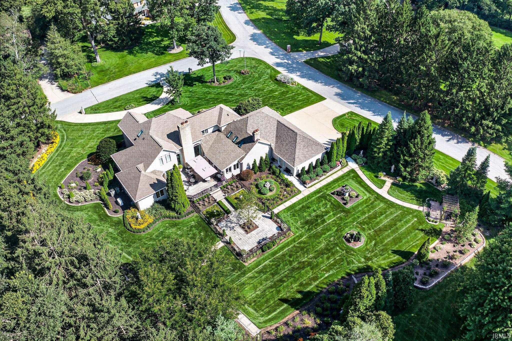 51593 Norwich Drive Granger IN 46530