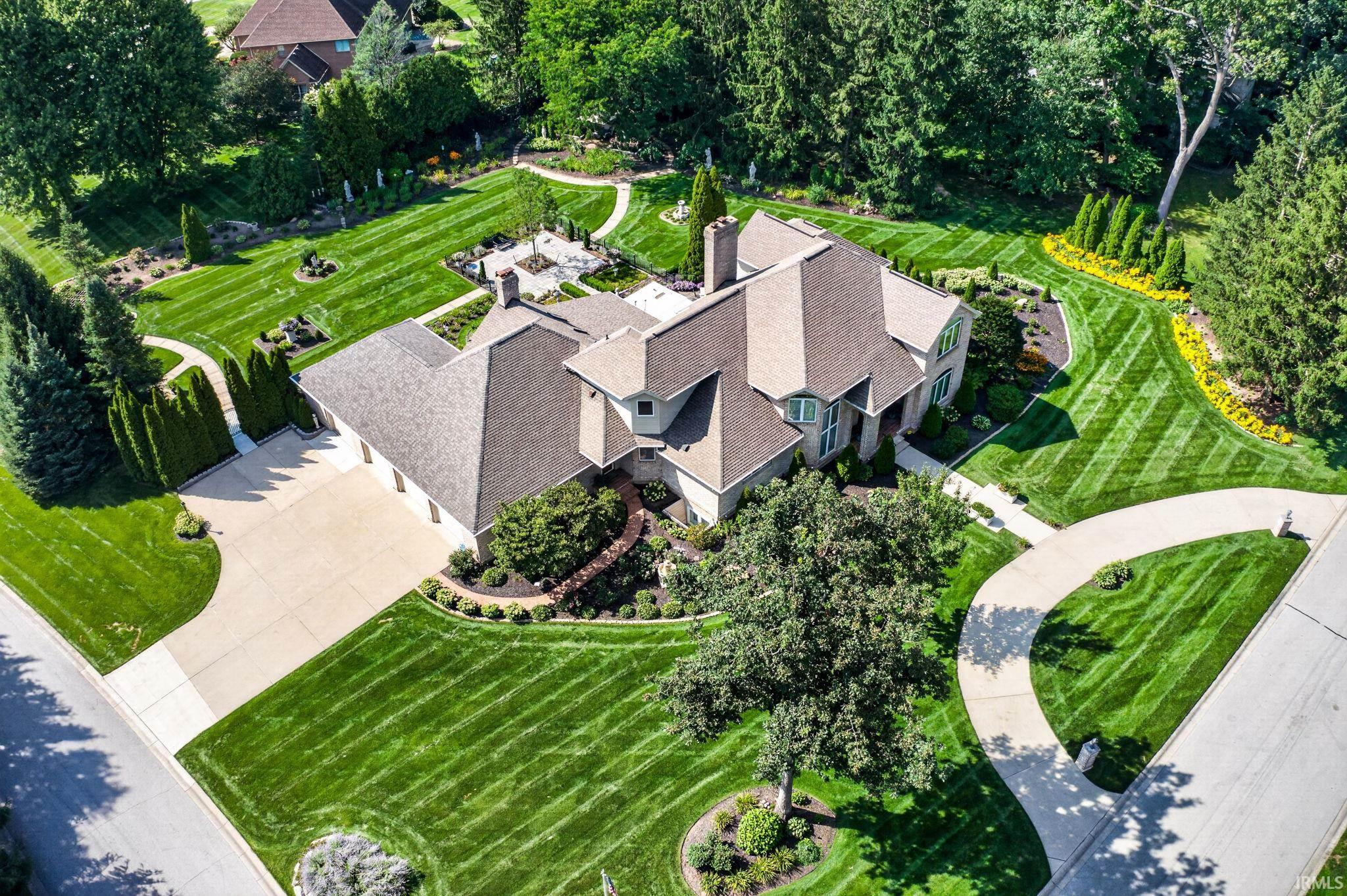 51593 Norwich Drive Granger IN 46530