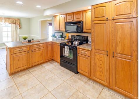 9044 Big Hill Road Evansville IN 47711