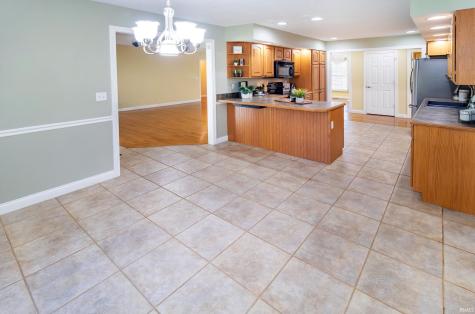 9044 Big Hill Road Evansville IN 47711
