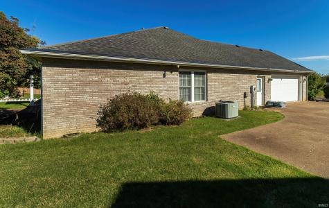 9044 Big Hill Road Evansville IN 47711