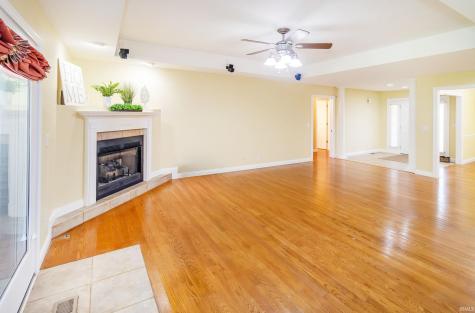 9044 Big Hill Road Evansville IN 47711