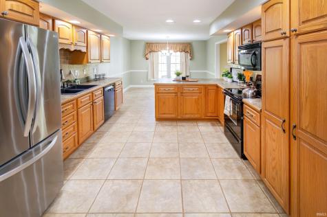 9044 Big Hill Road Evansville IN 47711