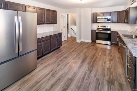 217 S Royal Avenue Evansville IN 47715