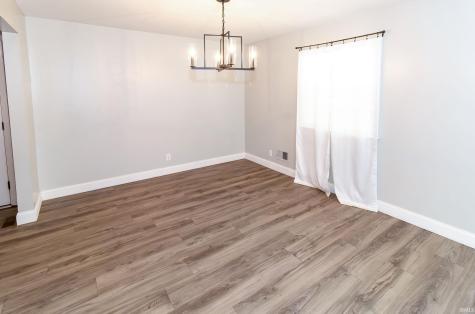 217 S Royal Avenue Evansville IN 47715