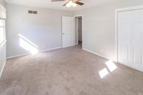 217 S Royal Avenue Evansville IN 47715