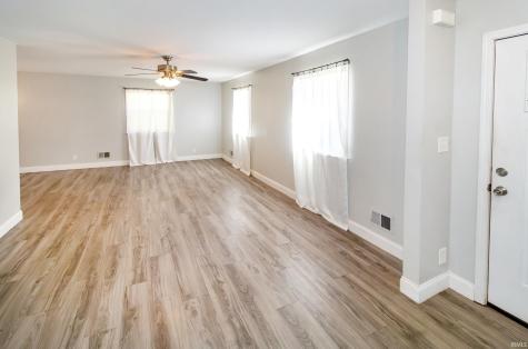 217 S Royal Avenue Evansville IN 47715