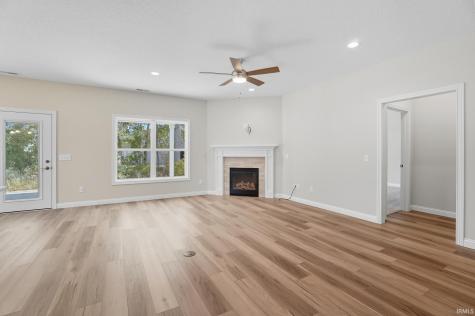 14164 Hughies Cove Fort Wayne IN 46845