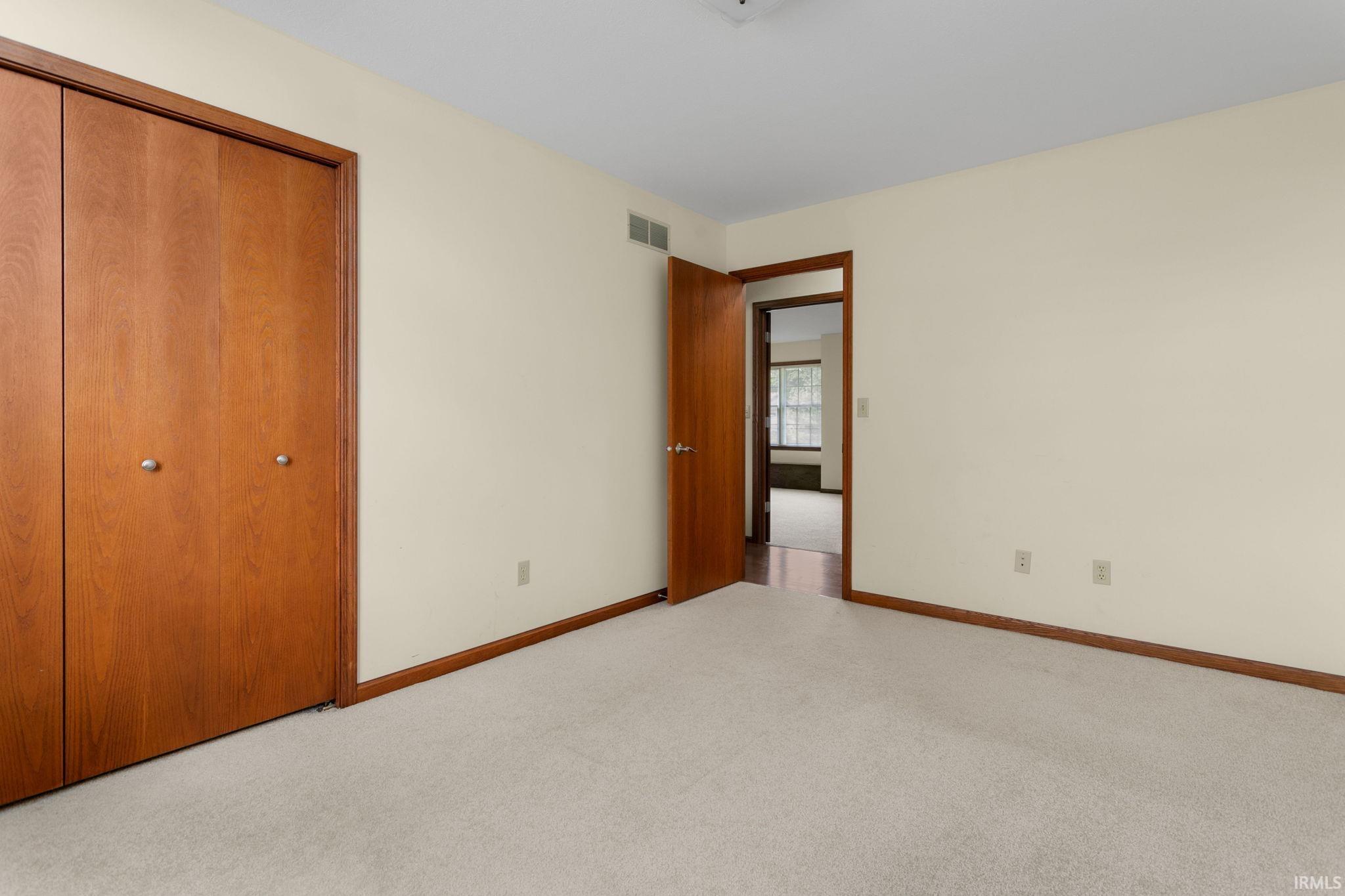 1407 Ashton Court Goshen IN 46526