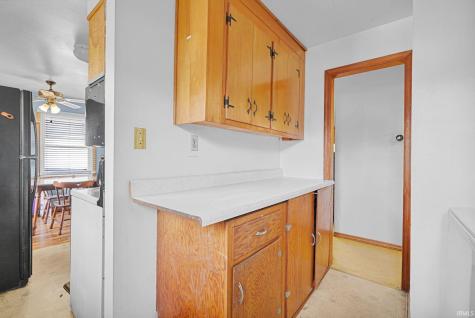 1909 S Boeke Road Evansville IN 47714