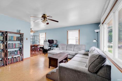 1909 S Boeke Road Evansville IN 47714