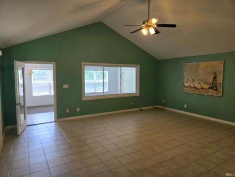 11751 Vienna Road Wadesville IN 47638