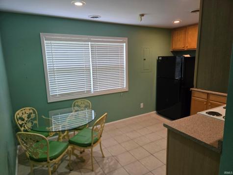 11751 Vienna Road Wadesville IN 47638